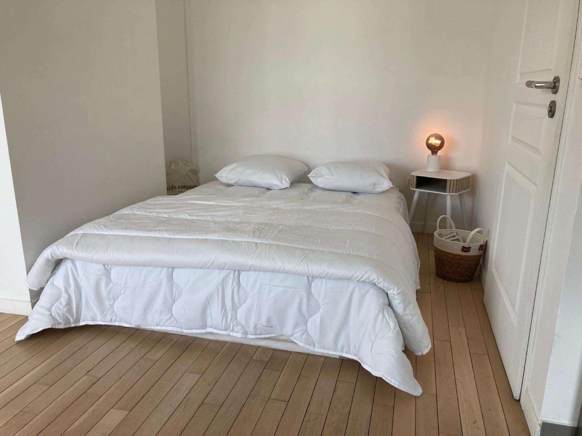 Cozy Bright Studio - Montmartre Appartement Parijs